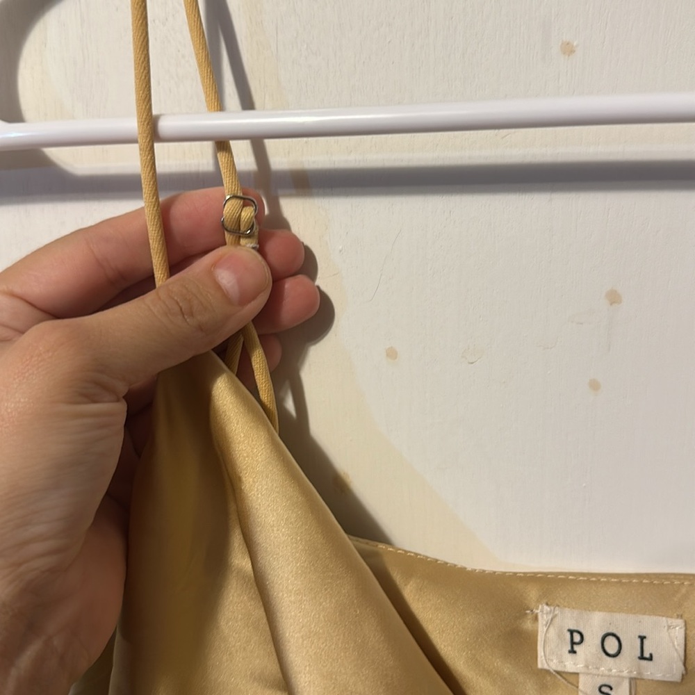 POL - Picture 5 of 5